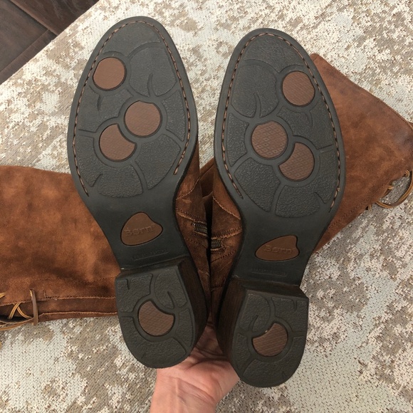 Born Boots Size 8.5 - Picture 14 of 14